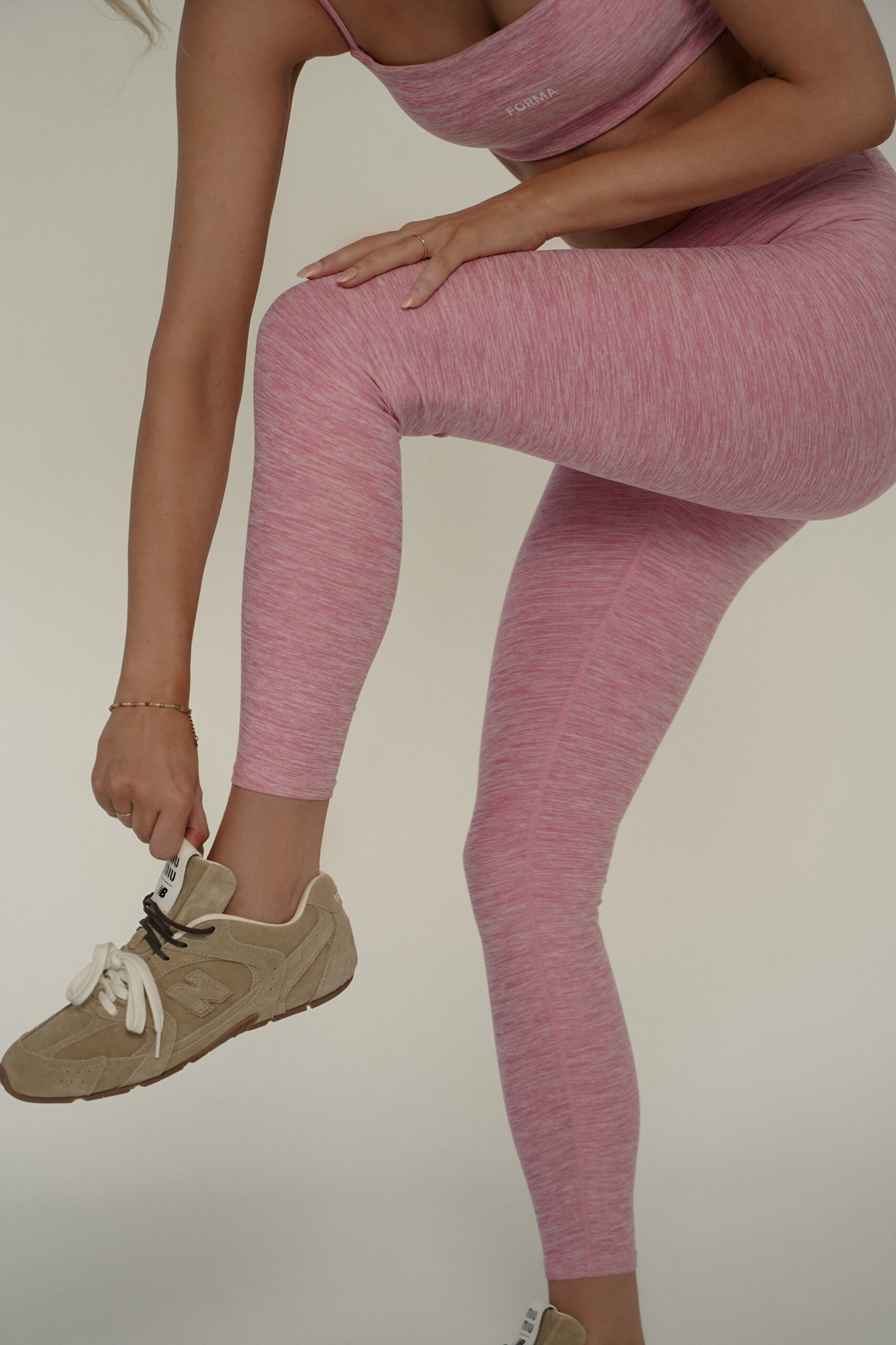 Formalabel- Soft Sculpt Legging- Powder Pink